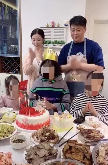 皇冠篮球直播录像回放：皇冠篮球赛场精彩瞬间回放宴战体验